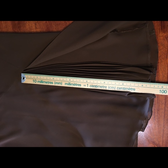 Brown polyester skirt - Picture 5 of 5